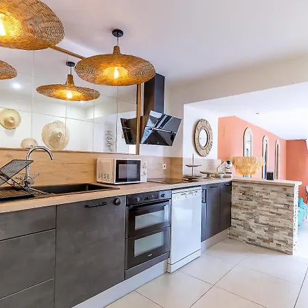 Maison - - Parking - Jardin - 7p Villa