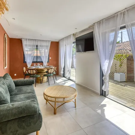 Villa Maison - - Parking - Jardin - 7p