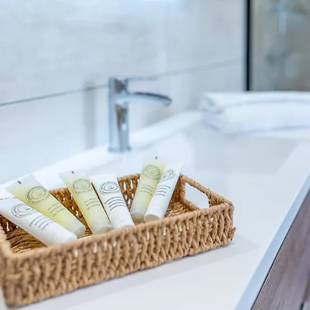 Maison - - Parking - Jardin - 7p *