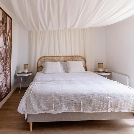 Villa Maison - - Parking - Jardin - 7p