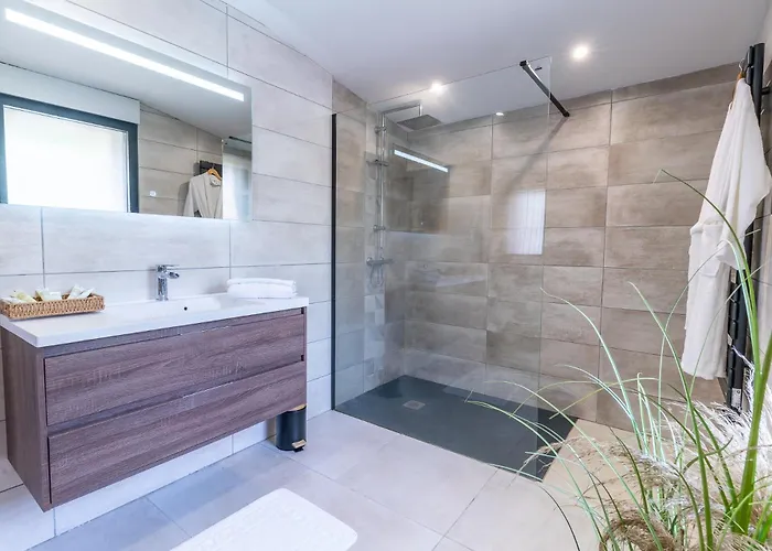 Maison - - Parking - Jardin - 7p ורטו